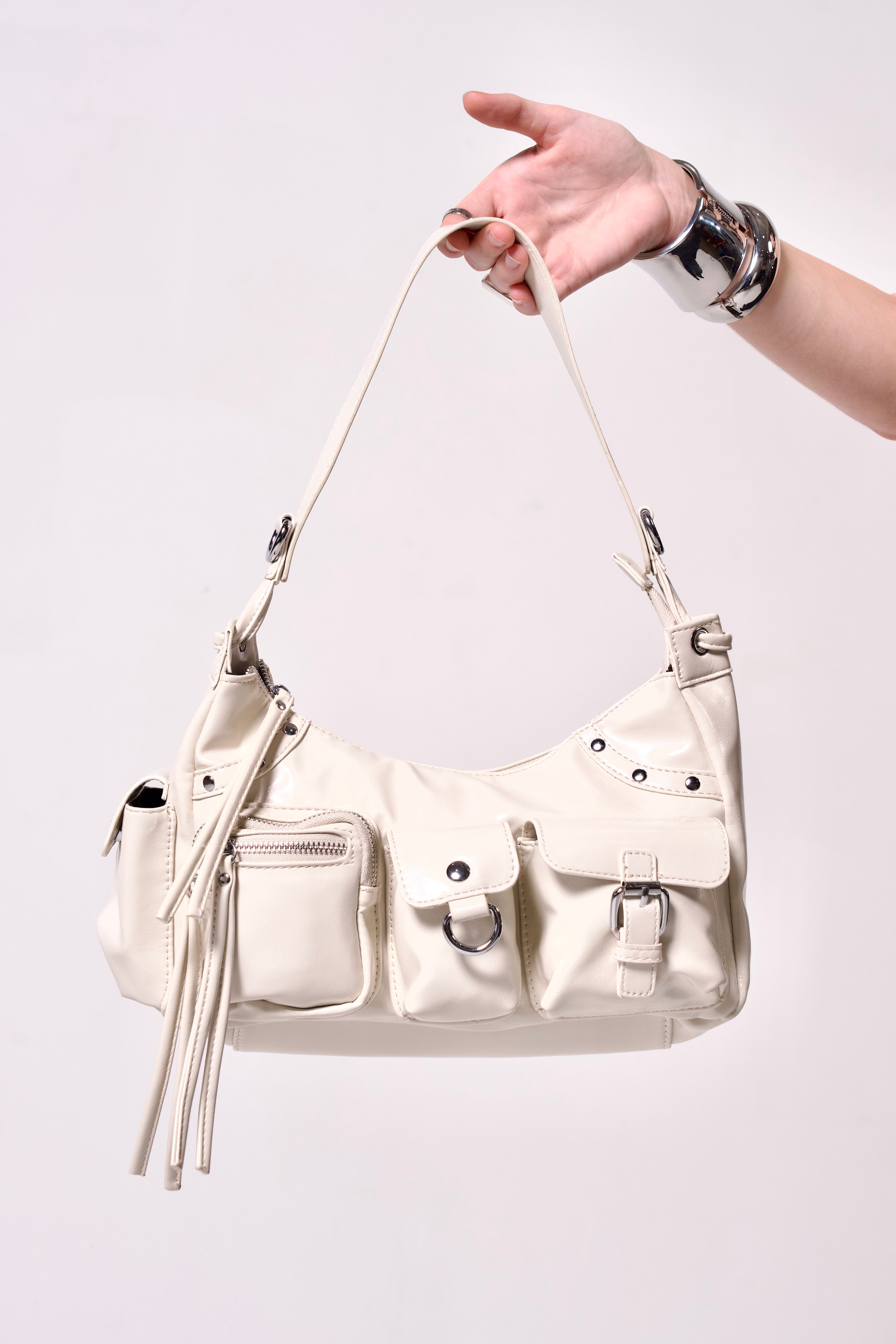 Multi-Pocket Underarm White Avant-Garde Bag