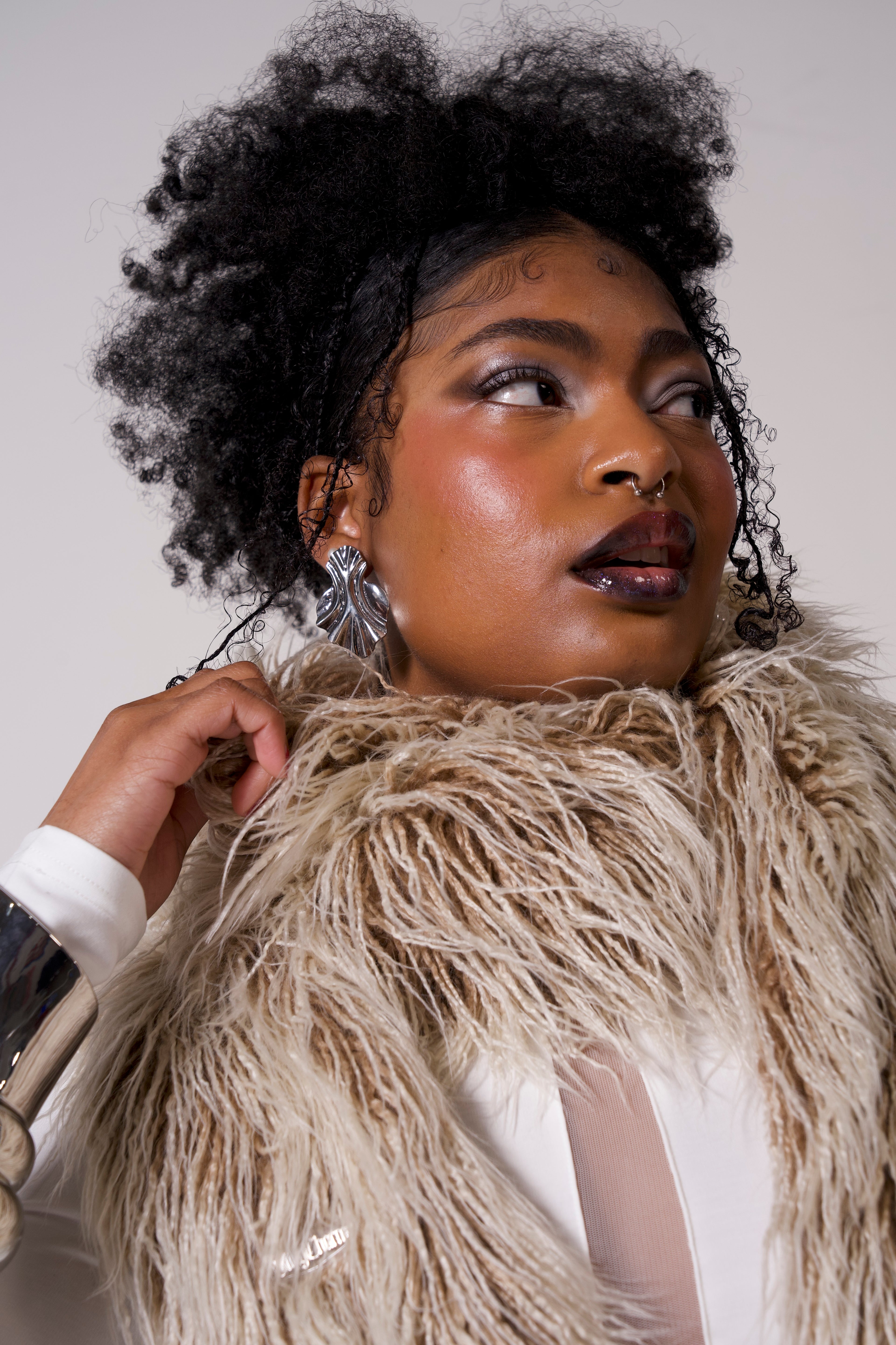 Faux Fur Beige Scarf