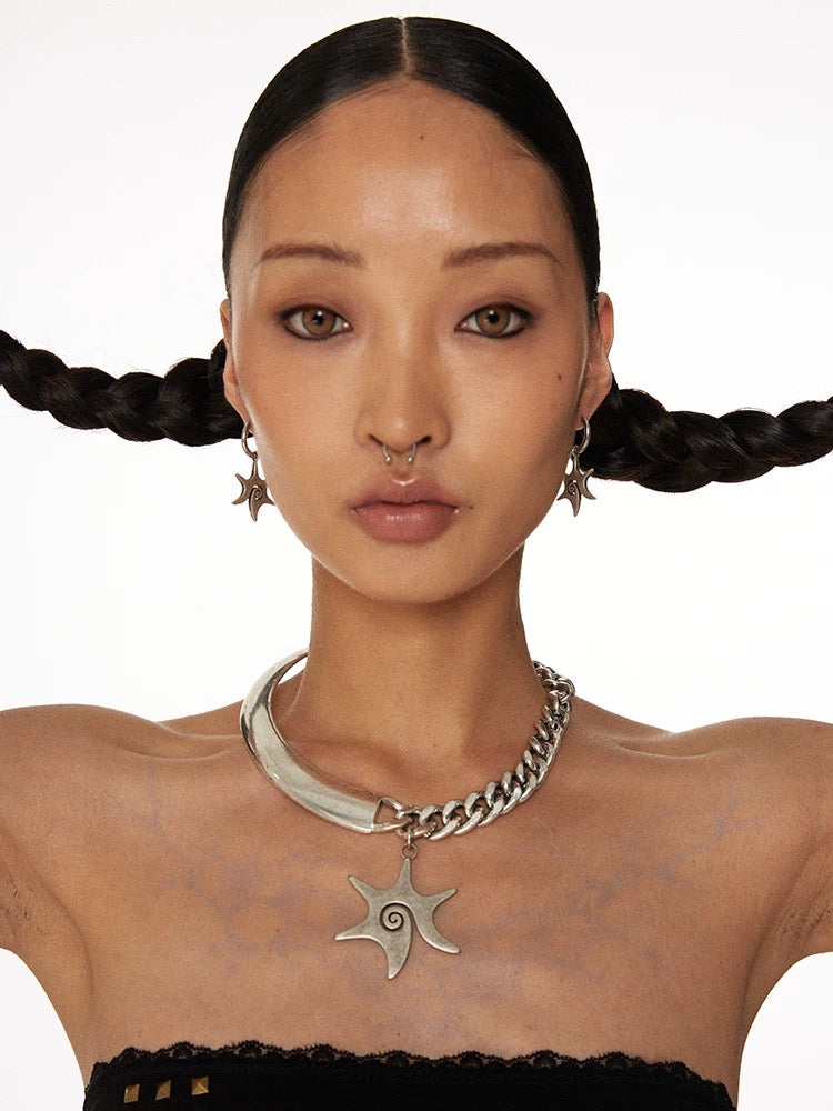 Star Swirl Antiqued Silver Necklace